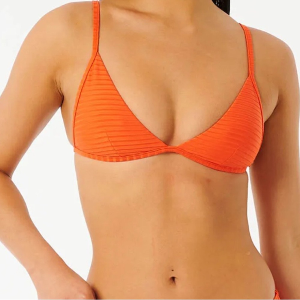 NWOT NEVER-WORN Rip Curl Premium Banded Fixed Triangle Bikini Top Size XL
